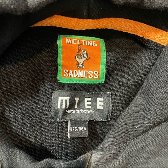 Meters/Bonwe Melting Sadness MTEE Black “Viva La Carrot” Graphic Hoodie Size M - Picture 7 of 9